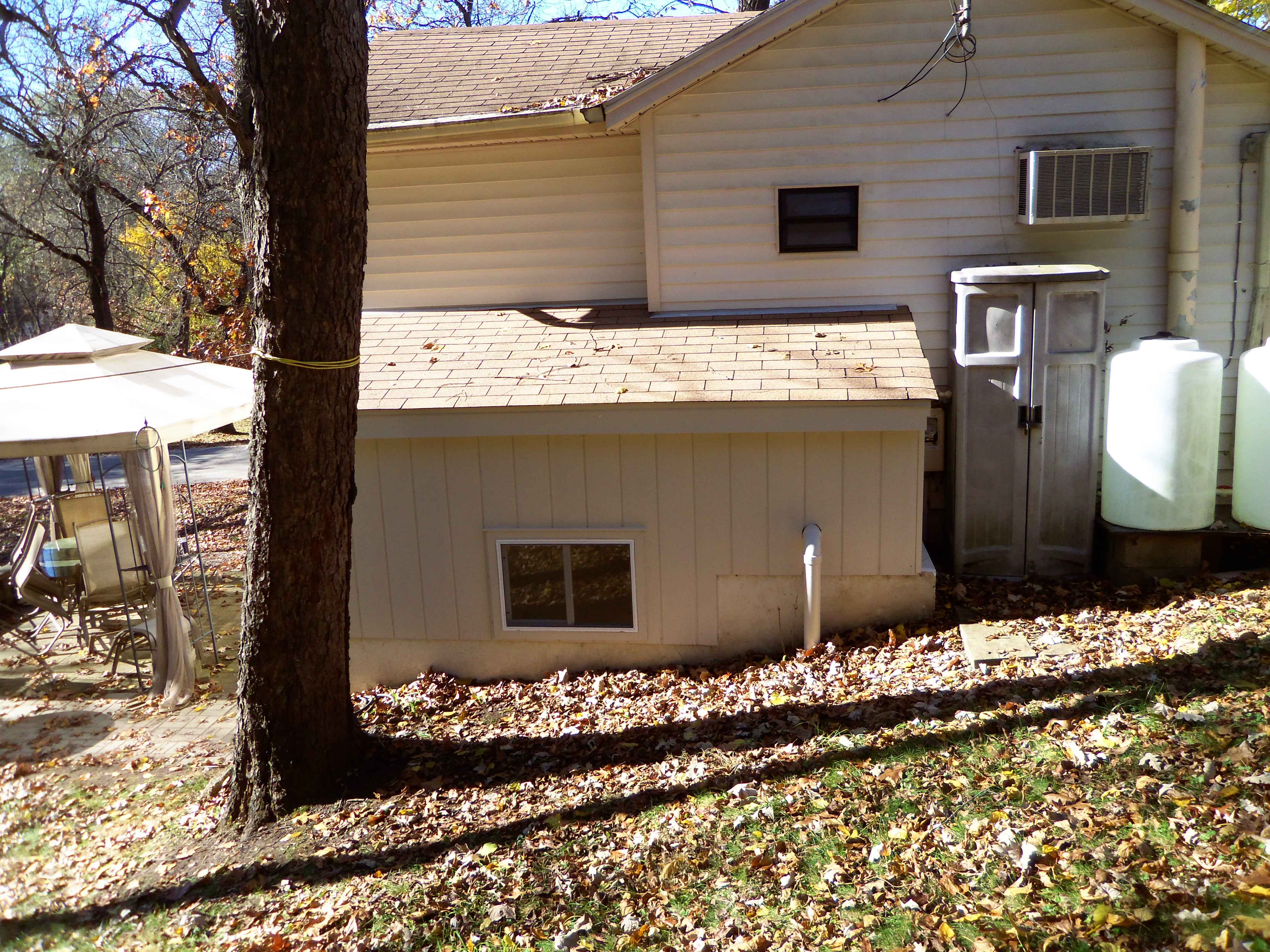 Entrance Enclosure
